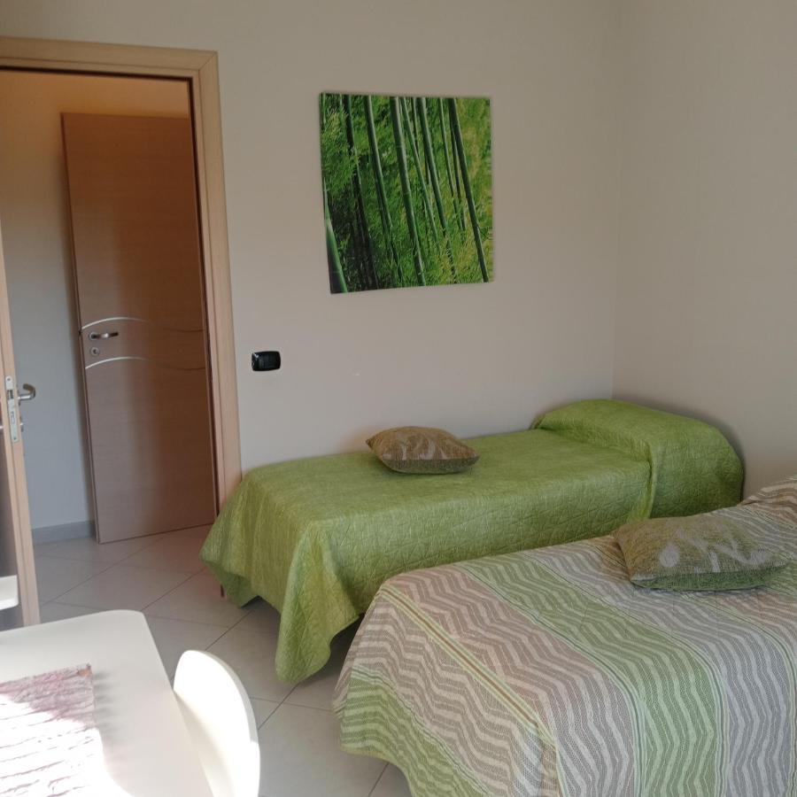 Appartamento 5 Palme Siderno Luaran gambar